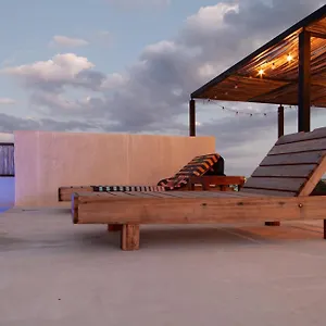 the-teodoro.tulum-hotels.net/